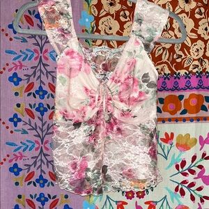 REBELLIOUS DREAMER Elegant Pink Mix Floral Lace Boho Blouse Size Juniors Small